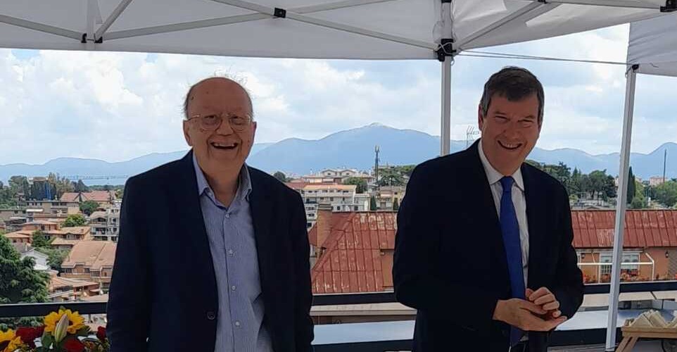 Brindisi di saluto del Commissario e del Sub Commissario a Dirigenti e dipendenti del Comune di Fonte Nuova